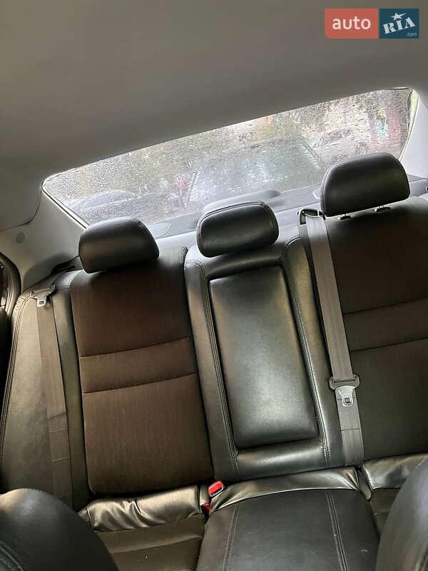 Седан Honda Accord 2007 в Киеве
