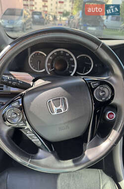 Седан Honda Accord 2017 в 