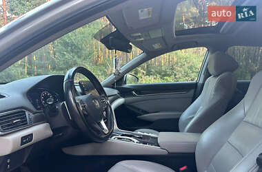 Седан Honda Accord 2018 в 