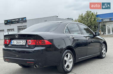 Седан Honda Accord 2005 в 