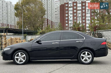 Седан Honda Accord 2005 в 
