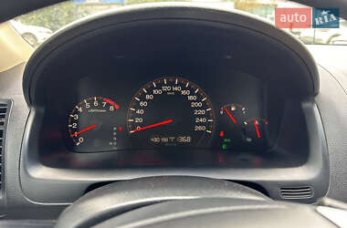 Седан Honda Accord 2005 в 