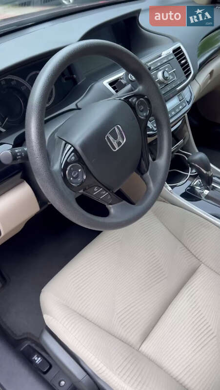 Седан Honda Accord 2017 в Киеве фото 9 Седан Honda Accord 2017 в Киеве