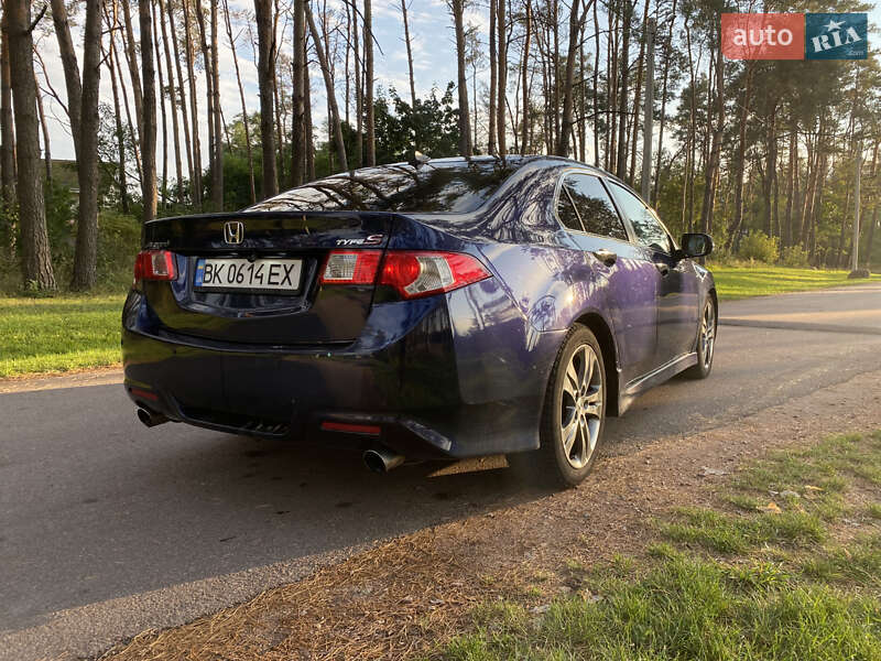 Седан Honda Accord 2008 в 