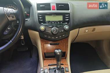 Седан Honda Accord 2006 в 
