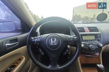 Седан Honda Accord 2006 в 