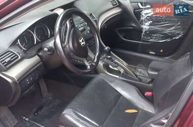 Седан Honda Accord 2010 в 