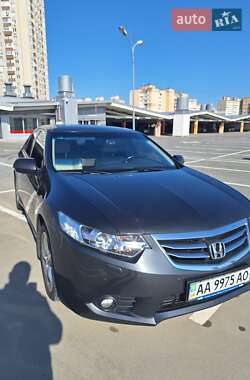 Седан Honda Accord 2011 в Києві
