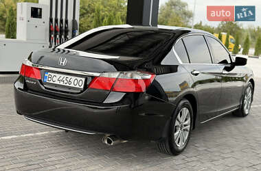 Седан Honda Accord 2014 в 