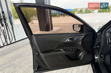 Седан Honda Accord 2014 в 