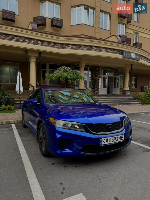 Купе Honda Accord 2013 в Києві