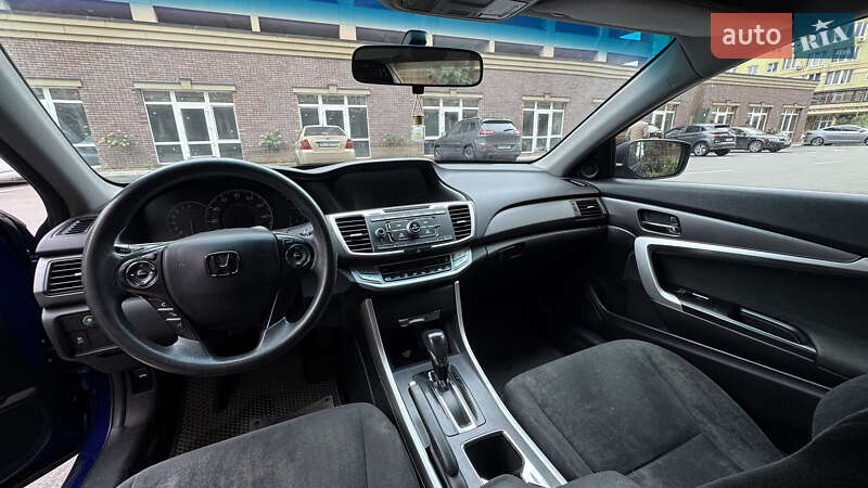 Купе Honda Accord 2013 в Києві