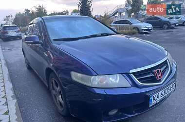 Седан Honda Accord 2004 в 