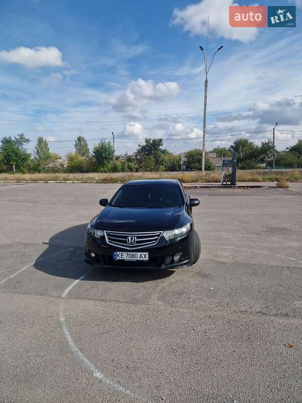Седан Honda Accord 2010 в Днепре