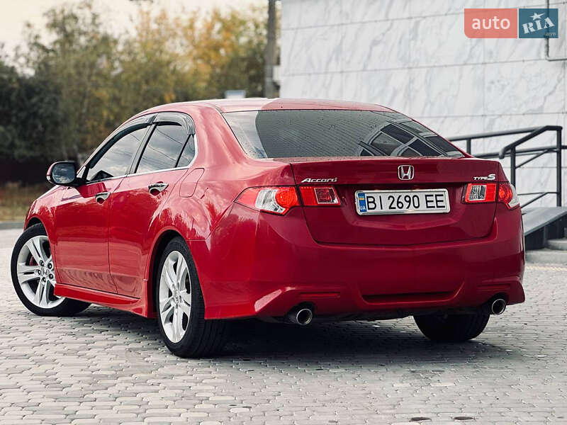 Седан Honda Accord 2008 в Полтаве
