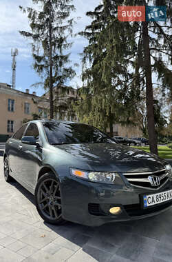 Седан Honda Accord 2006 в 