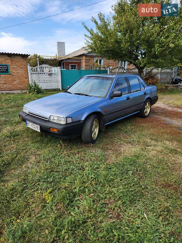 Седан Honda Accord 1986 в Олександрії