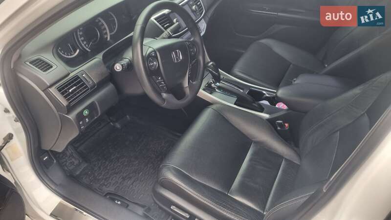 Седан Honda Accord 2013 в Харкові фото 23 Седан Honda Accord 2013 в Харкові