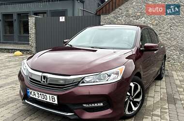 Седан Honda Accord 2017 в Киеве