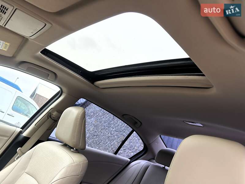 Седан Honda Accord 2017 в Киеве