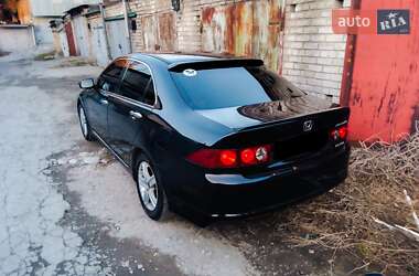 Седан Honda Accord 2004 в Днепре