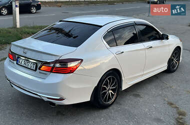Седан Honda Accord 2016 в Харкові Седан Honda Accord 2016 в Харкові