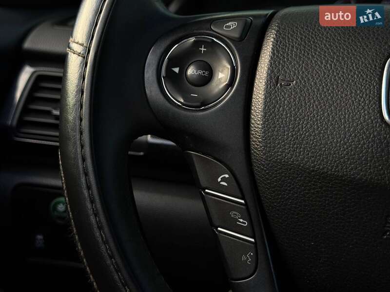 Седан Honda Accord 2015 в Кривому Розі