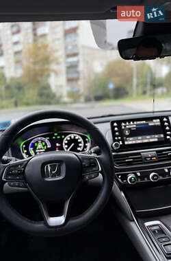 Седан Honda Accord 2019 в 