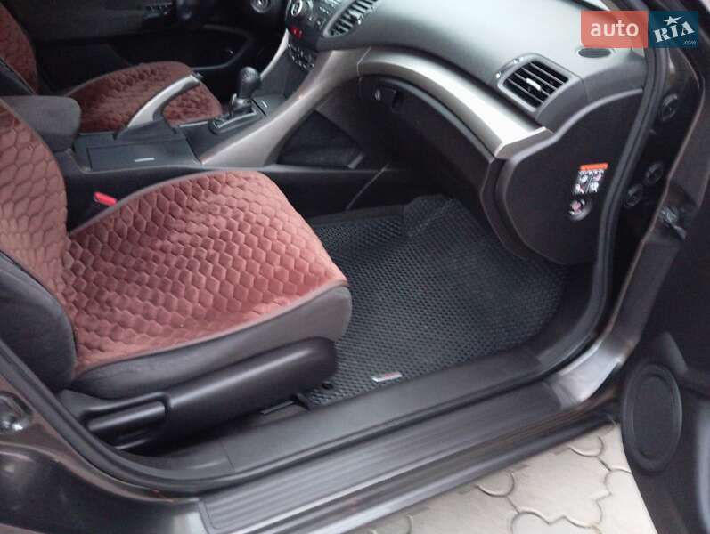 Седан Honda Accord 2008 в Хмельницькому