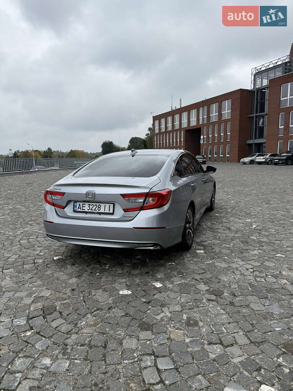 Седан Honda Accord 2018 в Дніпрі