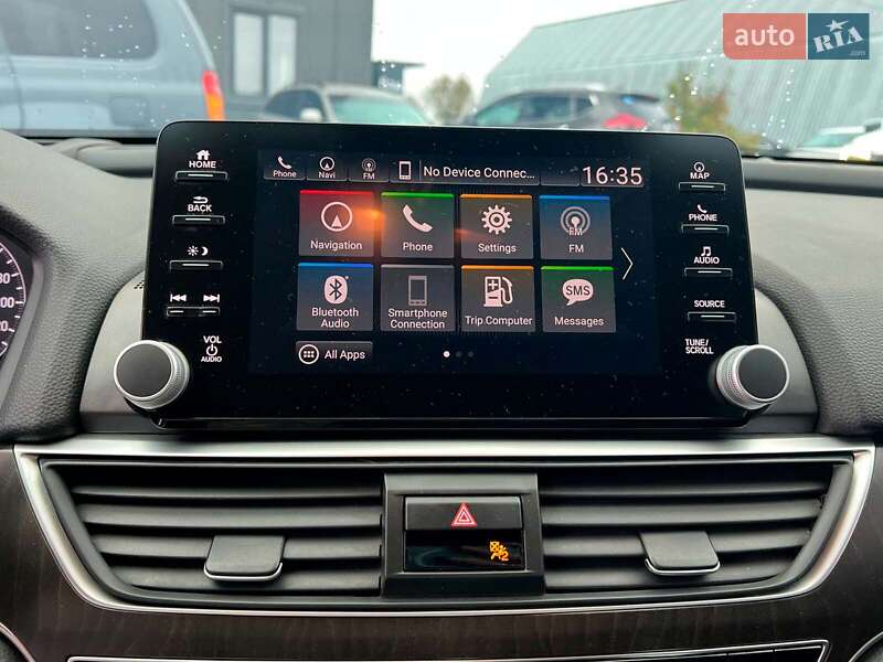 Седан Honda Accord 2018 в Львові