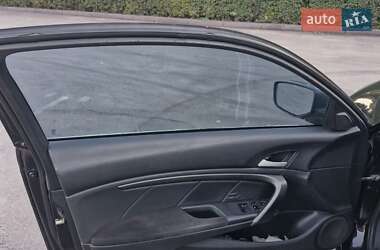 Купе Honda Accord 2009 в 