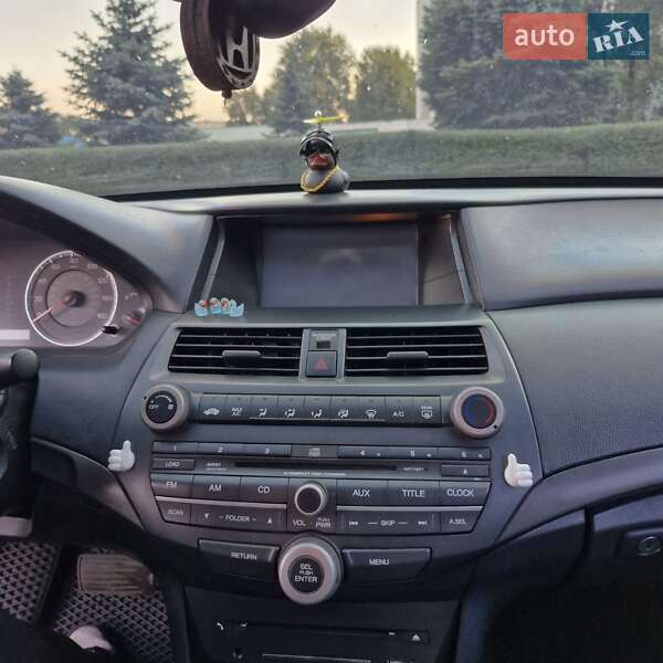 Купе Honda Accord 2009 в Каменском