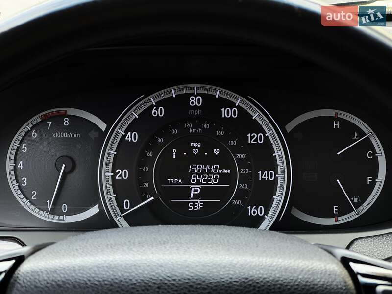 Седан Honda Accord 2015 в Днепре