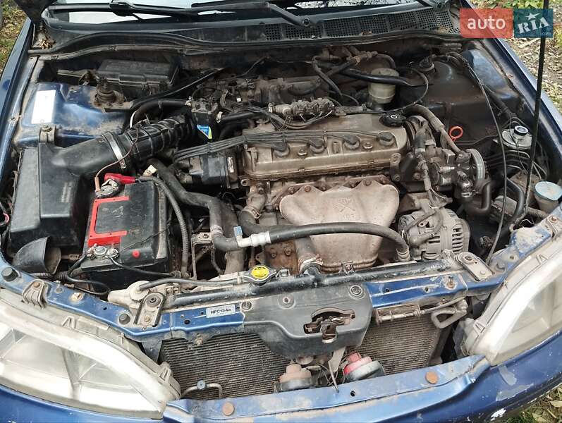 Седан Honda Accord 2000 в Бердичеве