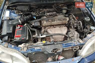 Седан Honda Accord 2000 в 