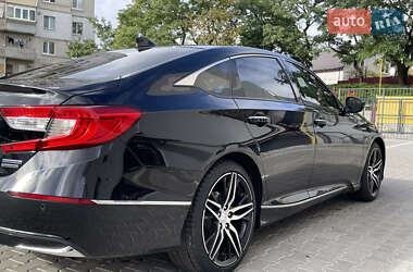 Седан Honda Accord 2021 в 