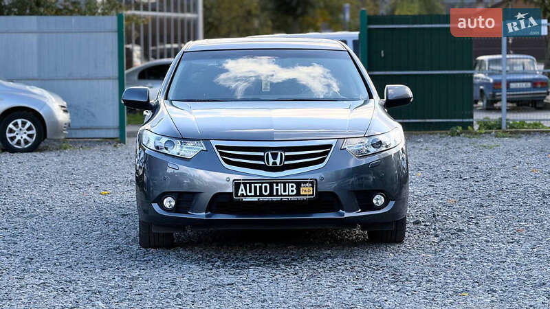 Седан Honda Accord 2012 в Бердичеве