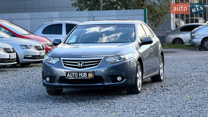 Седан Honda Accord 2012 в Бердичеве