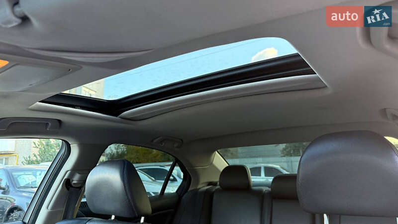 Седан Honda Accord 2012 в Бердичеве