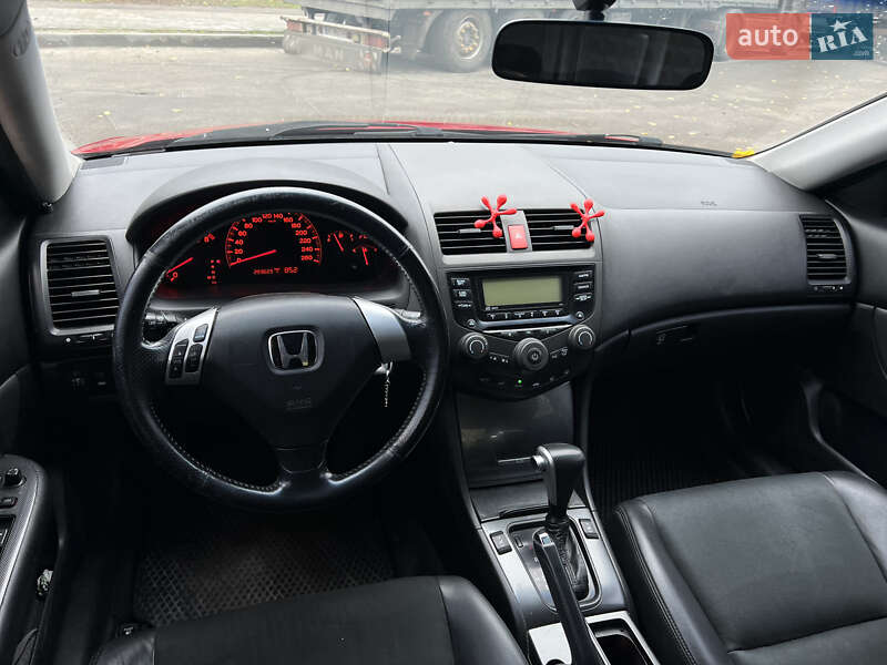 Седан Honda Accord 2004 в Николаеве