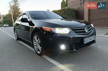Седан Honda Accord 2010 в 