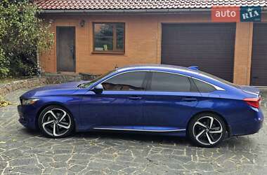 Седан Honda Accord 2019 в 