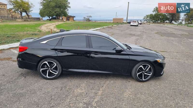 Седан Honda Accord 2022 в Белгороде-Днестровском