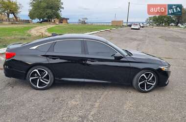 Седан Honda Accord 2022 в 