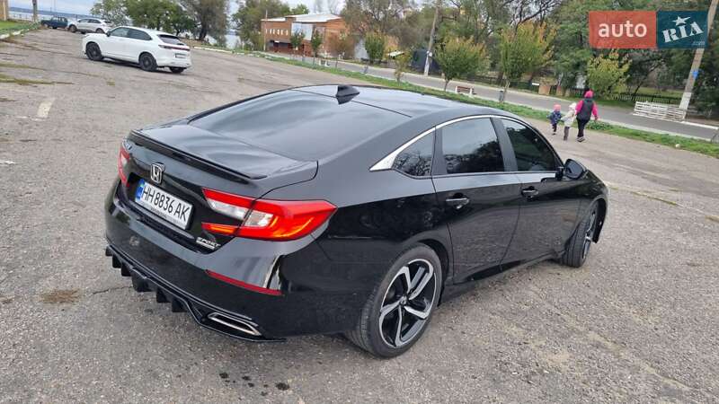 Седан Honda Accord 2022 в Белгороде-Днестровском