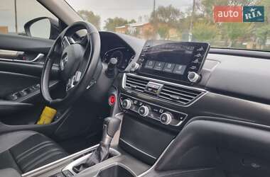 Седан Honda Accord 2022 в 