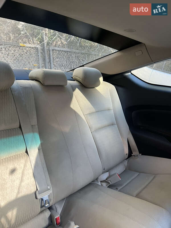 Купе Honda Accord 2014 в Киеве