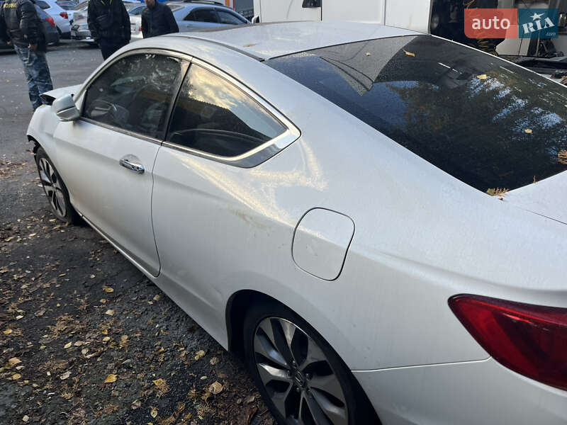 Купе Honda Accord 2014 в Киеве
