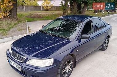 Седан Honda Accord 1999 в 
